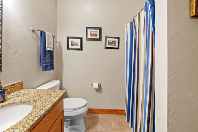 $1,299,000 | N10638 Howard Drive East, Fox Lake, WI 53933