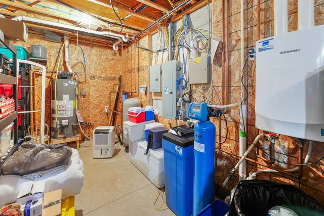 $1,299,000 | N10638 Howard Drive East, Fox Lake, WI 53933