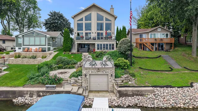 $1,299,000 | N10638 Howard Drive East, Fox Lake, WI 53933