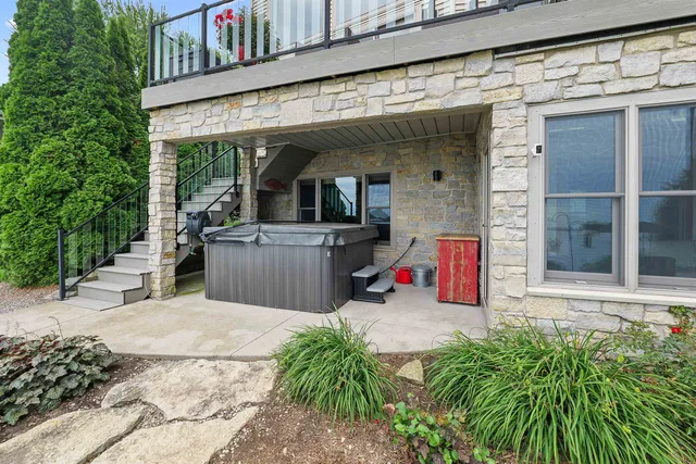 $1,299,000 | N10638 Howard Drive East, Fox Lake, WI 53933