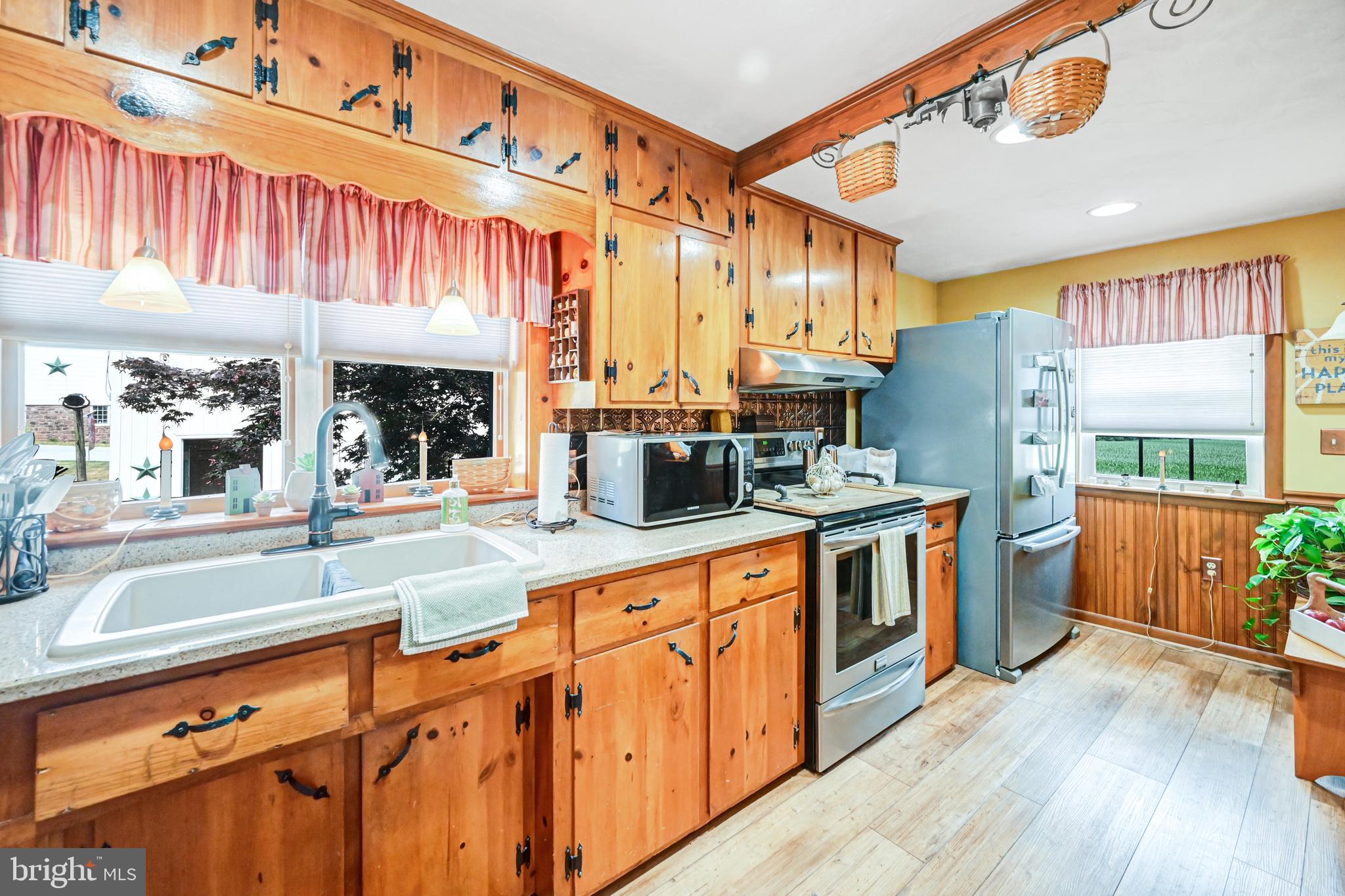 2890 Blackberry Road Dover, PA 17315 - Photo 12 of 63