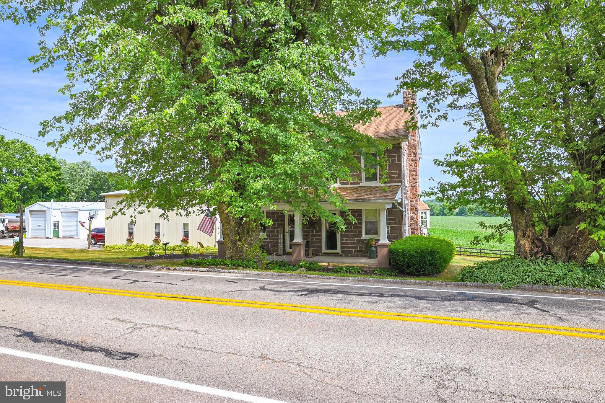 2890 Blackberry Road Dover, PA 17315 - Photo 3 of 63