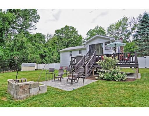 13 Hutchinson Road Sutton, MA 01590 - Photo 4 of 42 Gallery Image 4