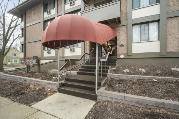 $135,000 | 2025 East Greenwich Avenue, Unit 201, Milwaukee, WI 53211