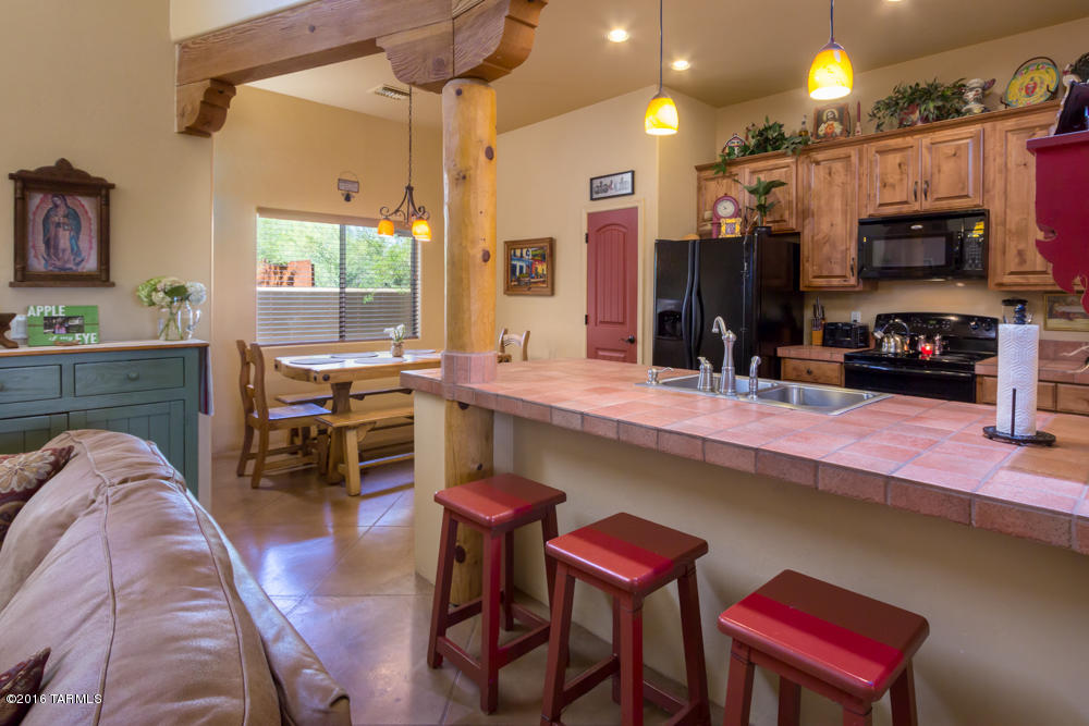 1741 North Lone Ridge Place Tucson, AZ 85745 - Photo 7 of 25