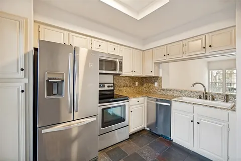 $275,000 | 5740 Martel Avenue, Unit A2, Dallas, TX 75206