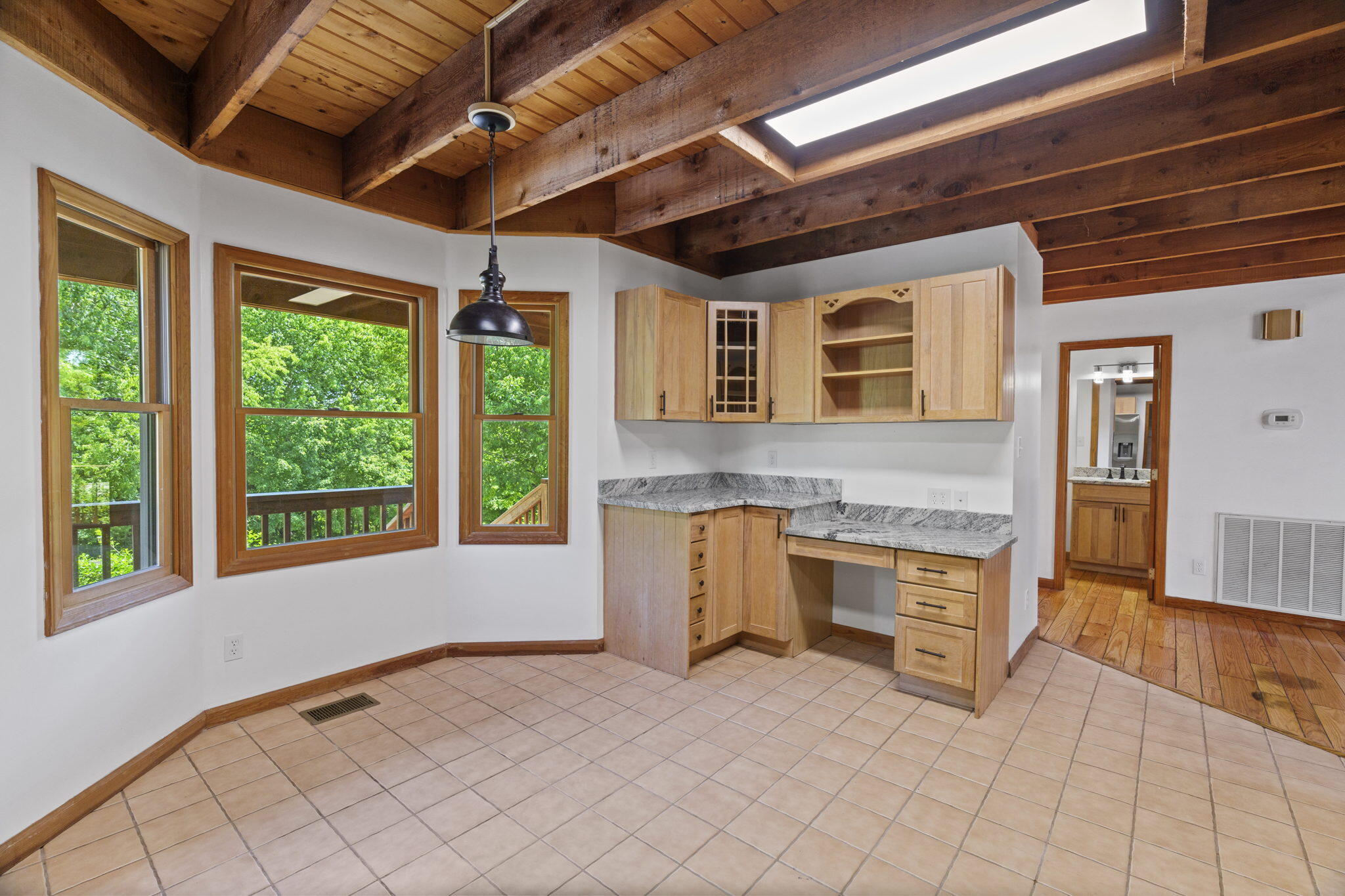 837 Pemberton Road Bristol, TN 37620 - Photo 20 of 53 web_DSC06296 (1)