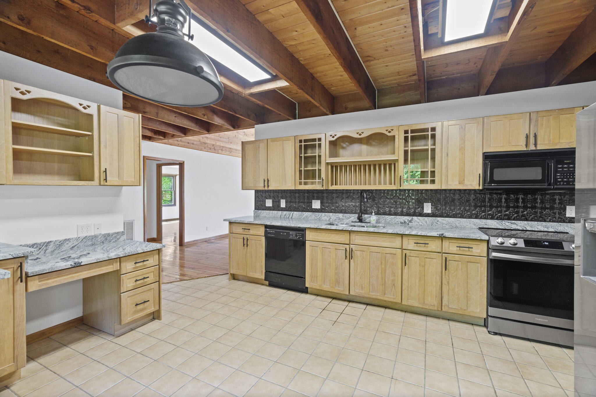 837 Pemberton Road Bristol, TN 37620 - Photo 22 of 53 web_DSC06311