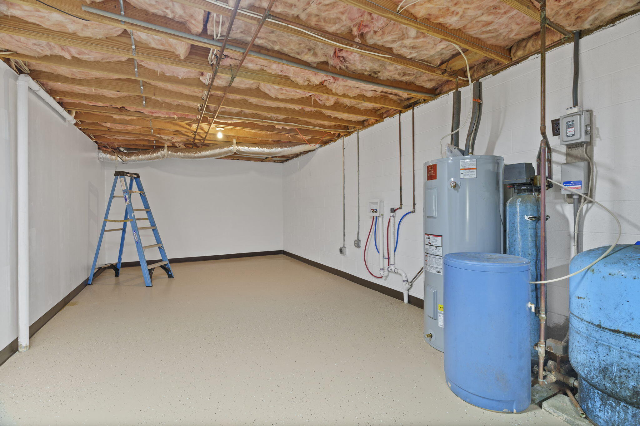 837 Pemberton Road Bristol, TN 37620 - Photo 37 of 53 web_DSC06381