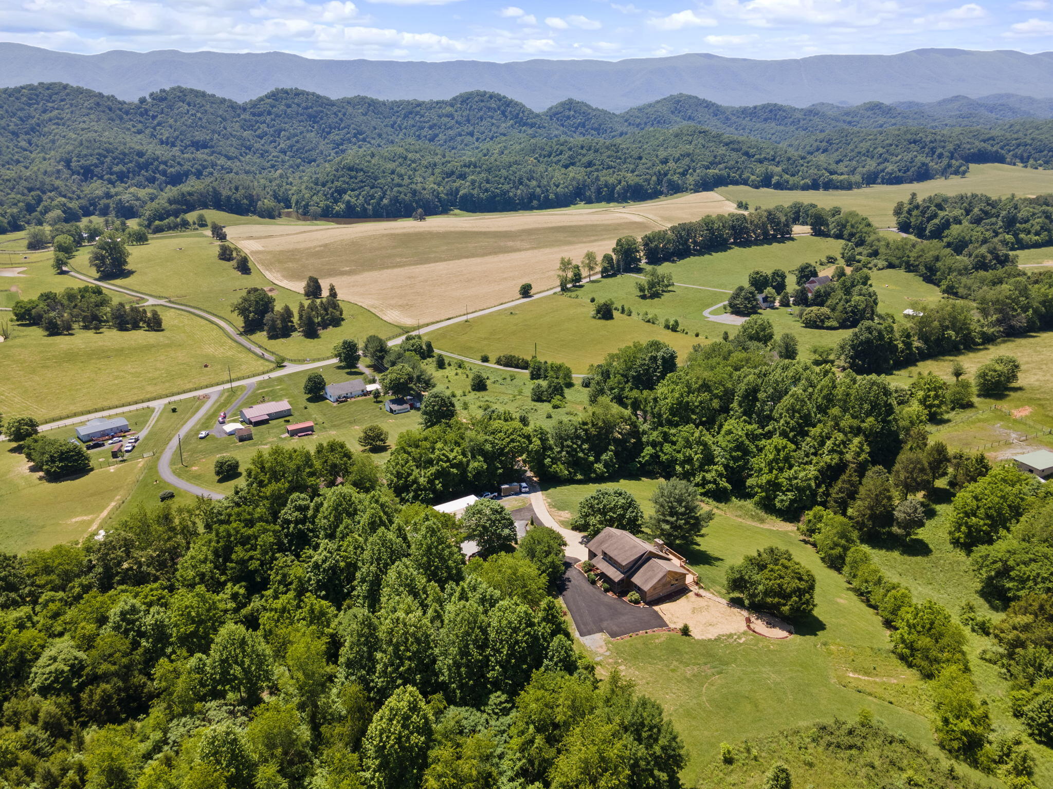 837 Pemberton Road Bristol, TN 37620 - Photo 45 of 53 web_DJI_0113