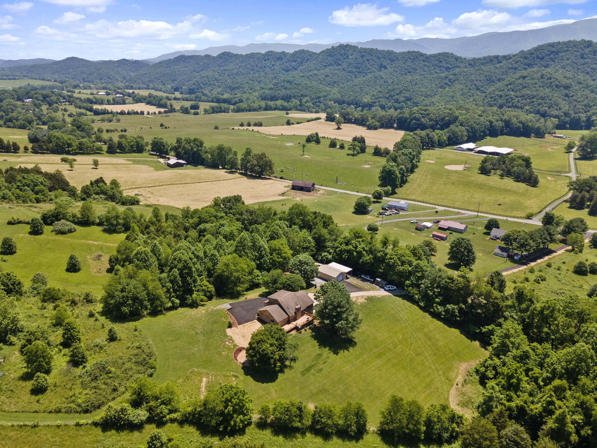 837 Pemberton Road Bristol, TN 37620 - Photo 46 of 53 web_DJI_0118