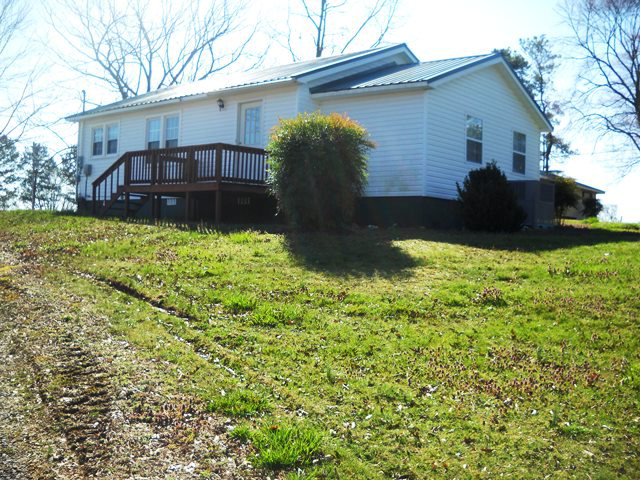 1732 Thomas Road Northwest Dalton, GA 30721 - Photo 1 of 1 Main View