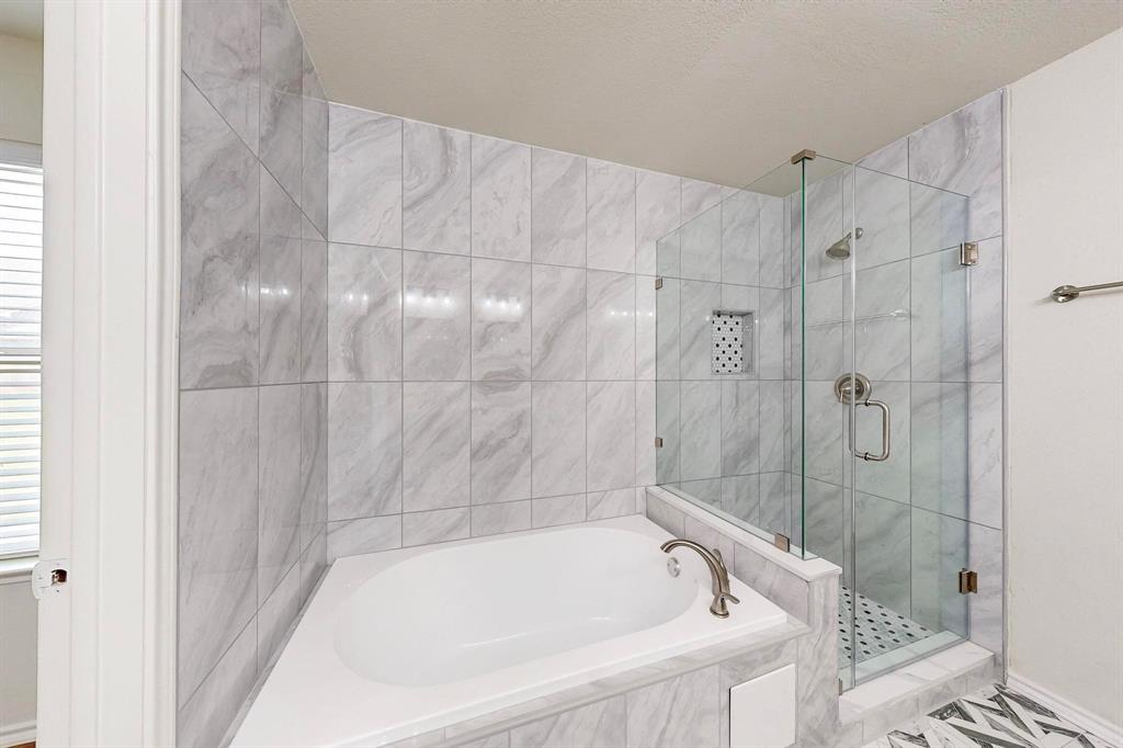 453 Harding Lane Lavon, TX 75166 - Photo 15 of 40