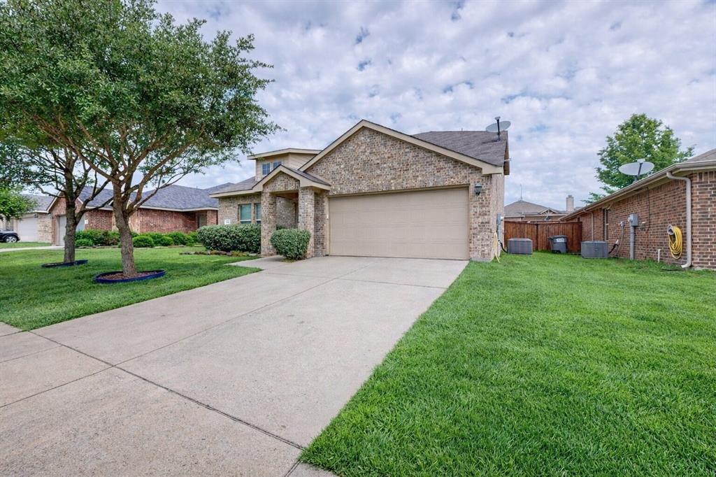 453 Harding Lane Lavon, TX 75166 - Photo 4 of 40