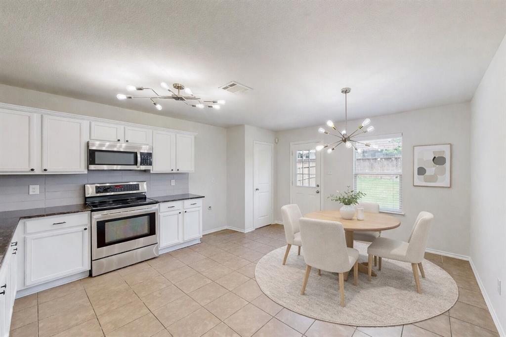 453 Harding Lane Lavon, TX 75166 - Photo 6 of 40