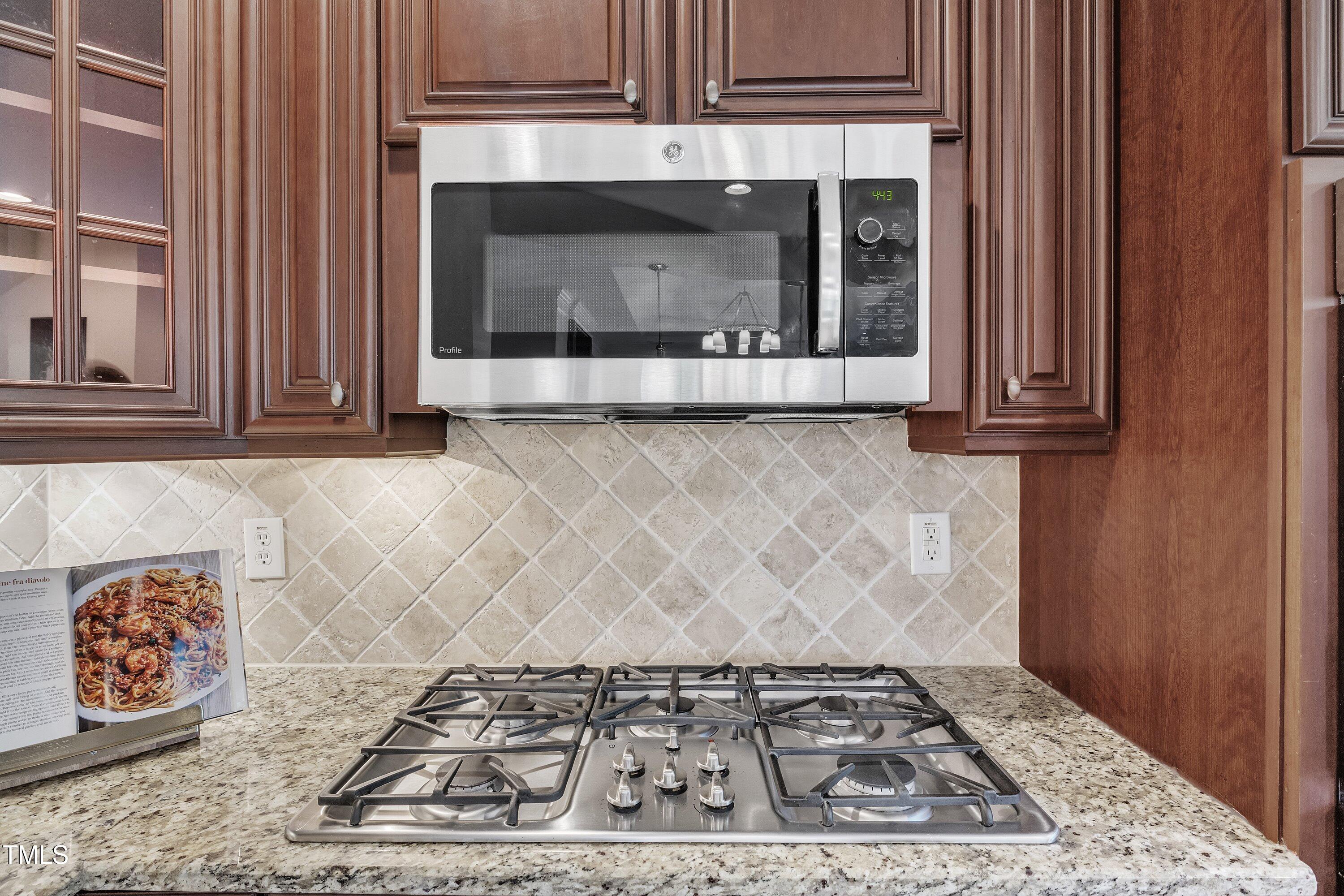 10400 Rosegate Court, Unit 303 Raleigh, NC 27617 - Photo 19 of 40 21-10400 Rosegate Ct Unit 303-13