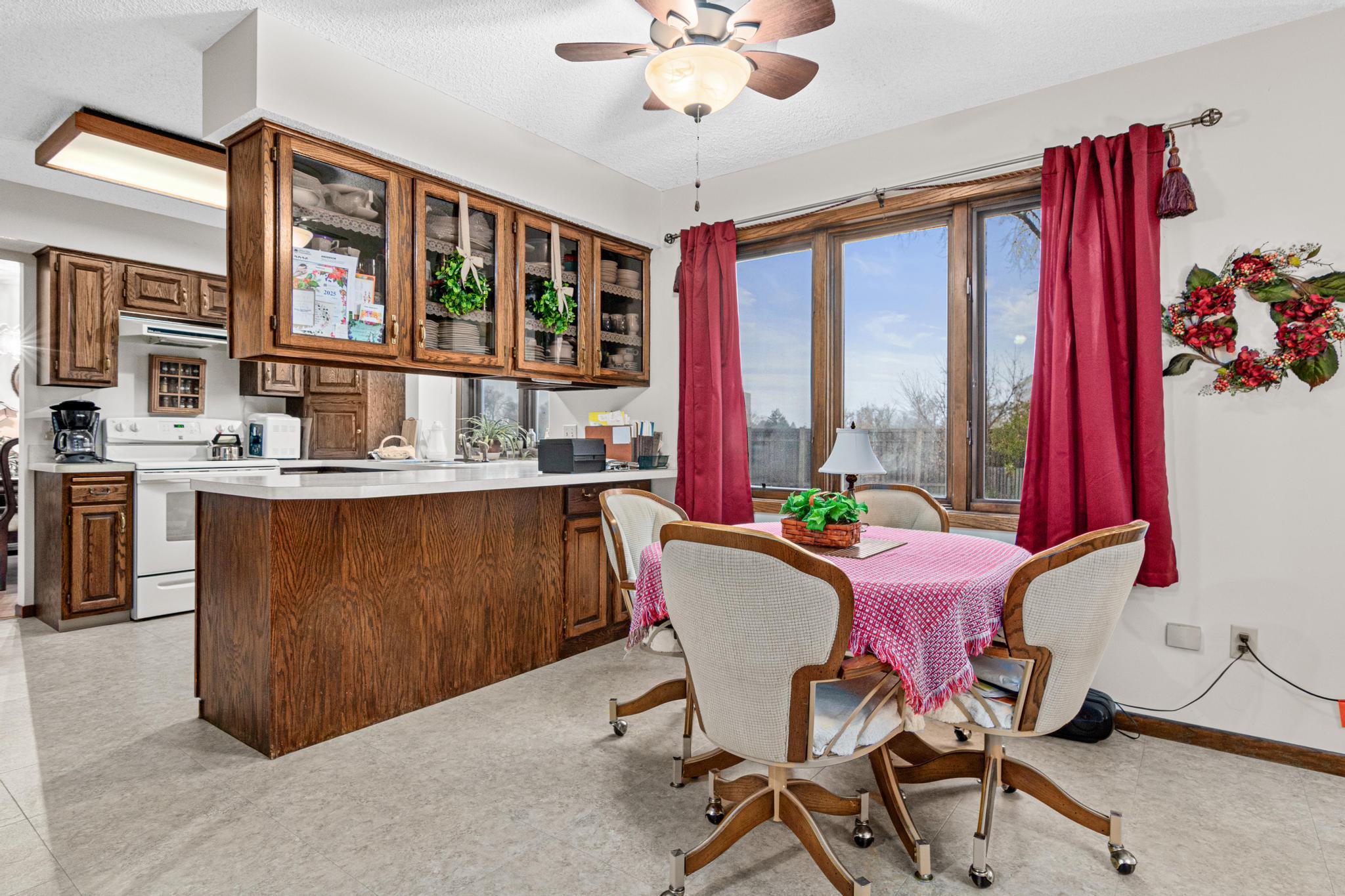 4936 Poppy Lane Edina, MN 55435 - Photo 9 of 28