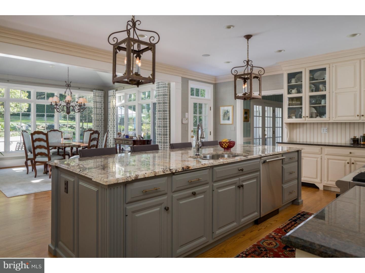 132 Brooke Farm Road Wayne, PA 19087 - Photo 9 of 25 Kitchen