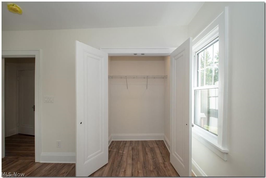 3521 Bainbridge Road Cleveland, OH 44118 - Photo 16 of 28
