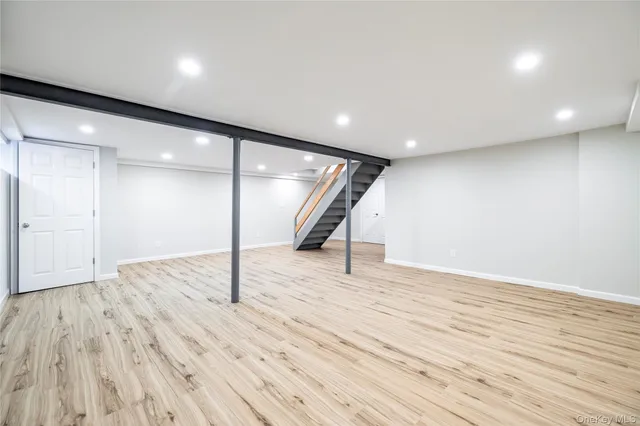 $5,500 | 29 West Avenue, Hicksville, NY 11801