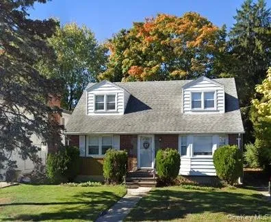 $5,500 | 29 West Avenue, Hicksville, NY 11801
