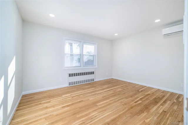 $5,500 | 29 West Avenue, Hicksville, NY 11801