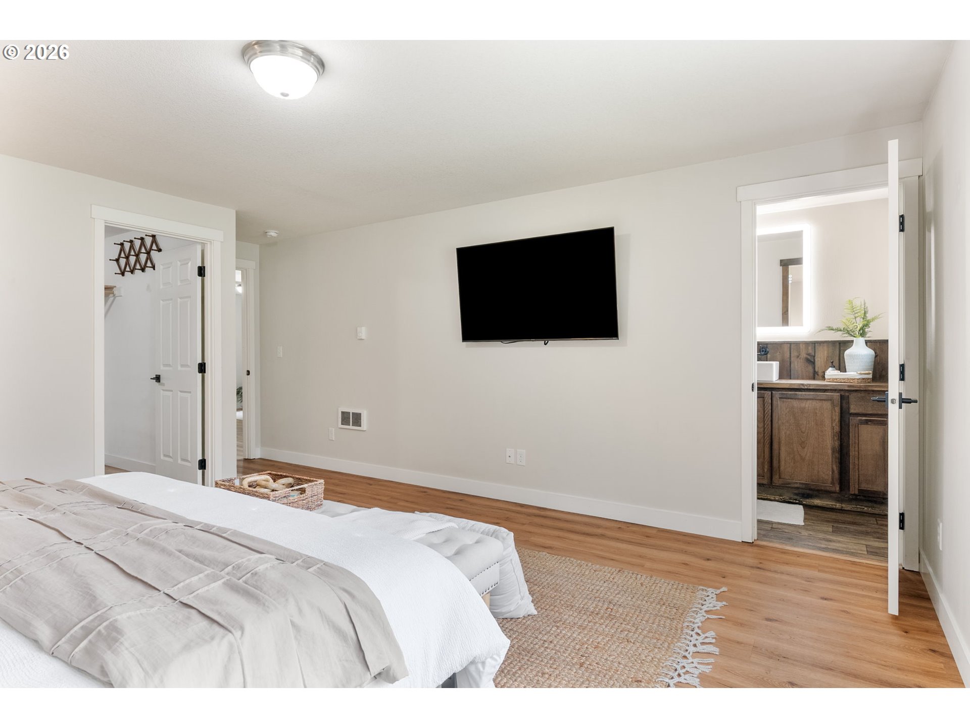 121 Fords Crossing Carson, WA 98610 - Photo 17 of 47 Primary Bedroom