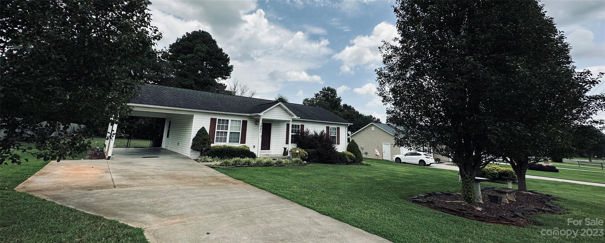1921 Jarrett Farm Road Newton, NC 28658 - Photo 1 of 29 Gallery Image 1