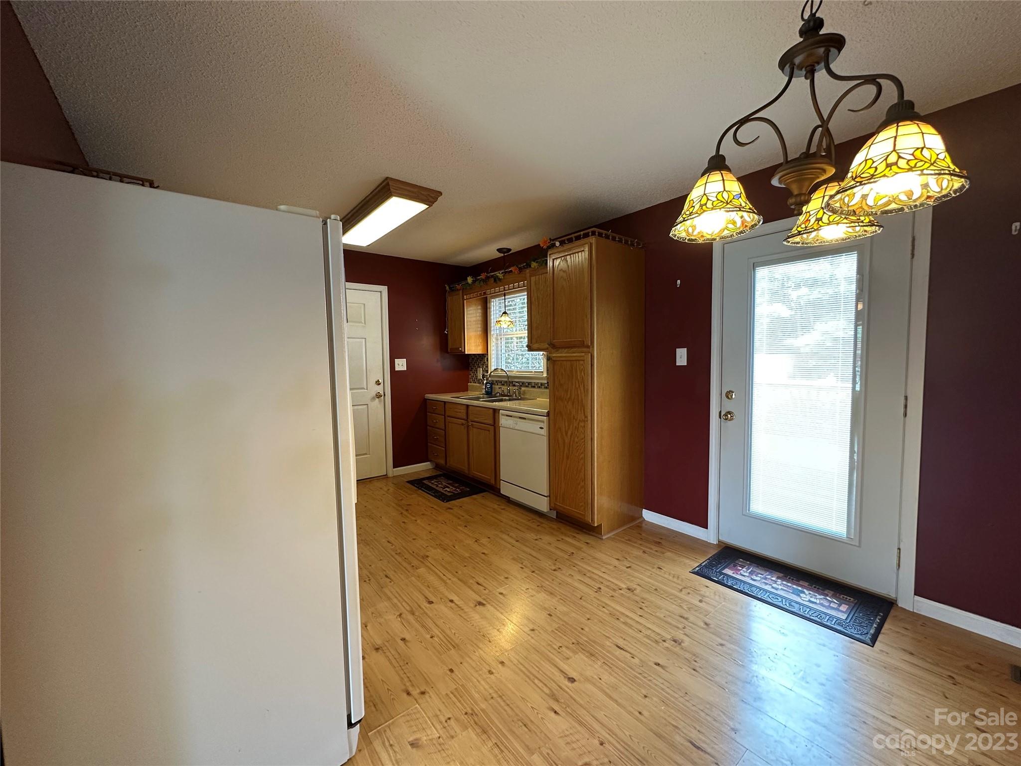 1921 Jarrett Farm Road Newton, NC 28658 - Photo 9 of 29 Gallery Image 9
