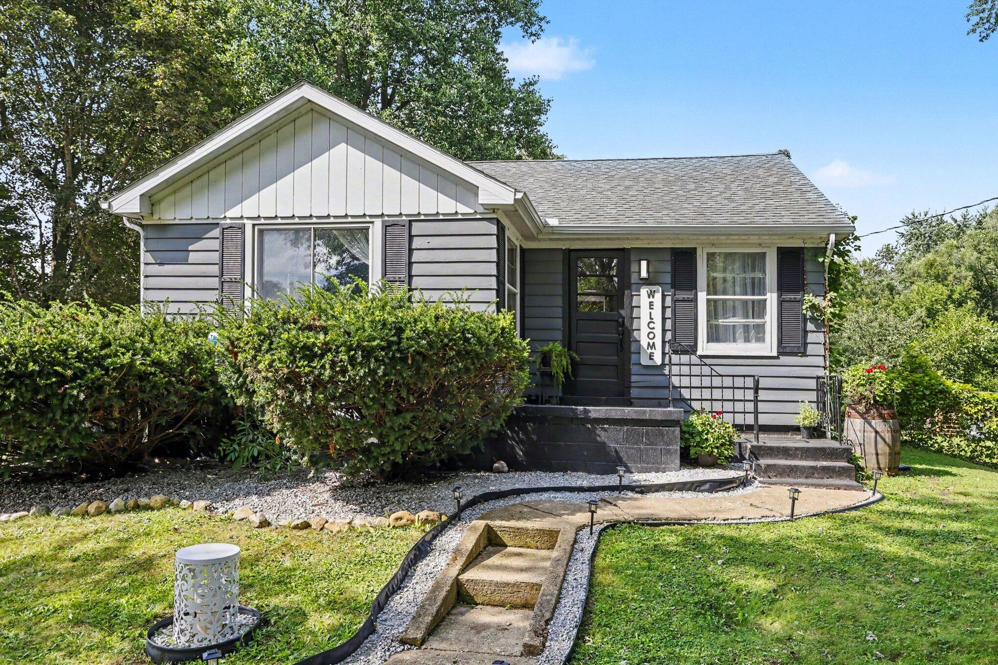 4531 Mead Road Buchanan, MI 49107 - Photo 1 of 33 002_file_6214