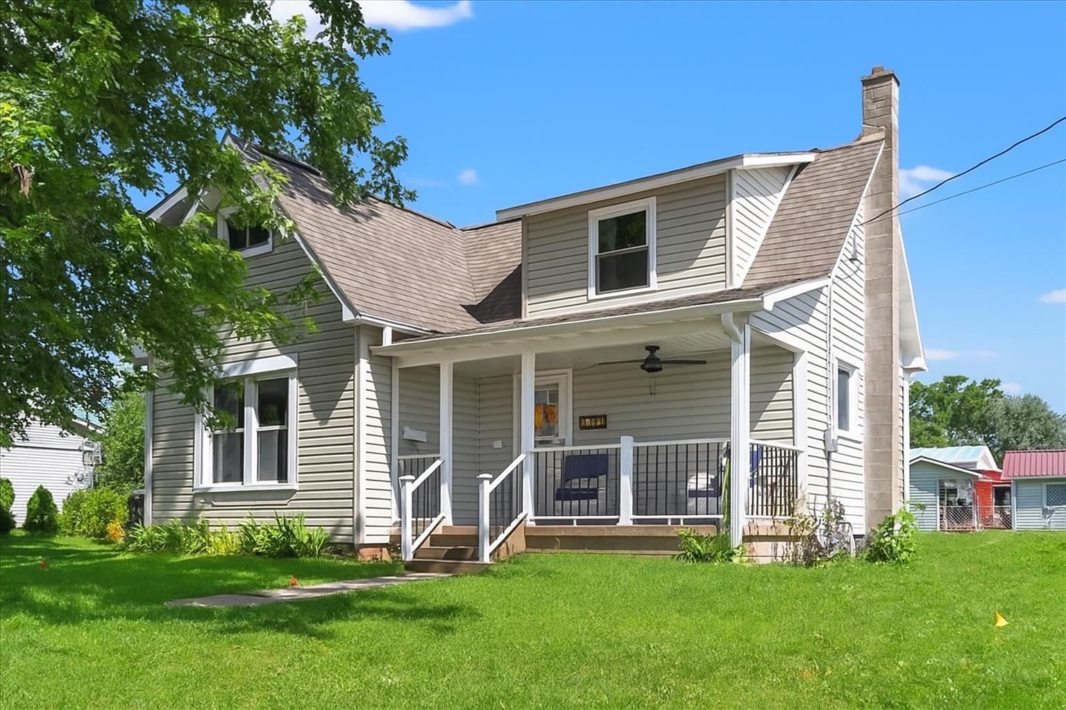 6108 West Maple Street Lancaster, WI 53813 - Photo 1 of 1 Gallery Image 1