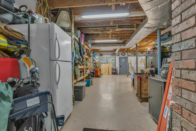 $425,000 | 1819 East Haley's Creek Road, Centerville, TN 37033