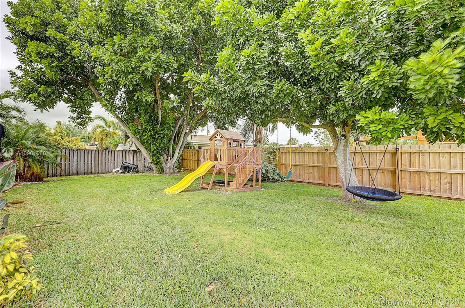 2331 Southeast Avalon Road Port St. Lucie, FL 34952 - Photo 39 of 41