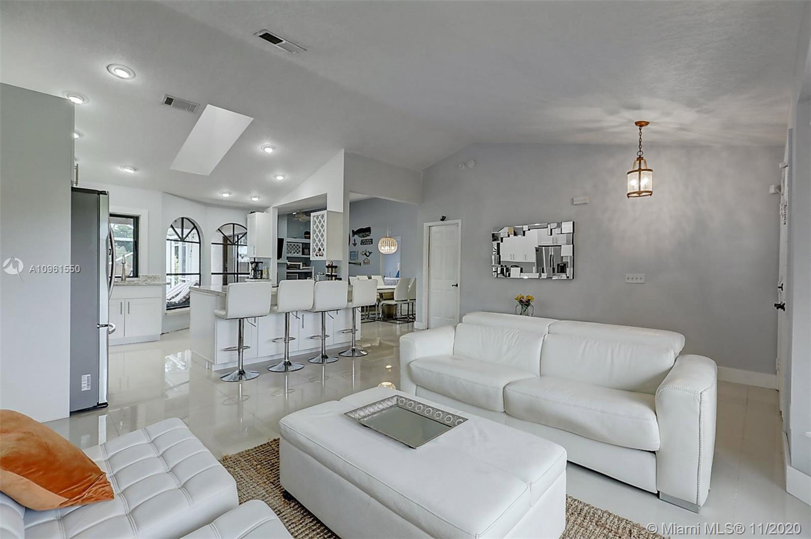 2331 Southeast Avalon Road Port St. Lucie, FL 34952 - Photo 9 of 41