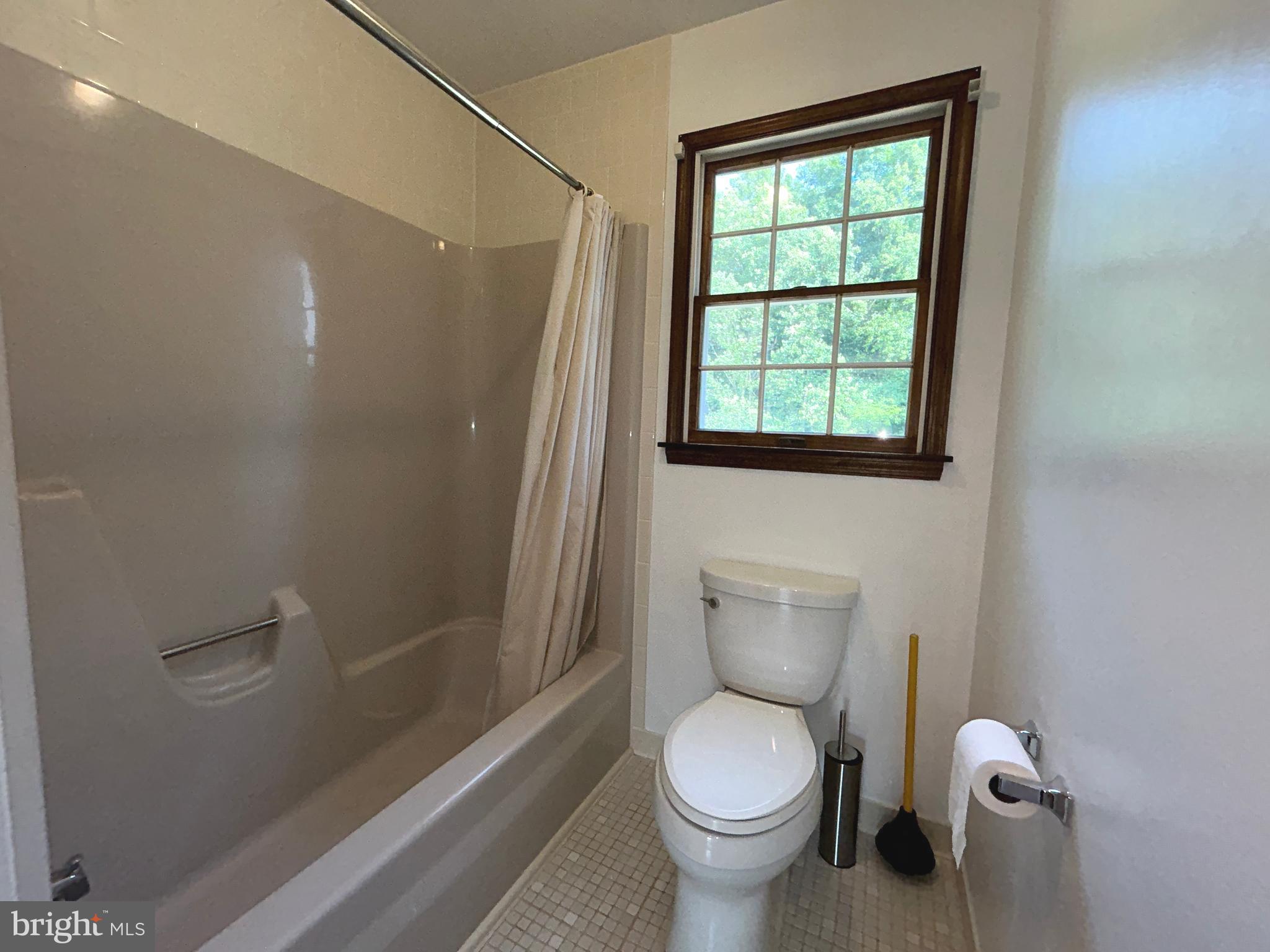 8663 Old Rapidan Road Orange, VA 22960 - Photo 64 of 98 Hall Bath