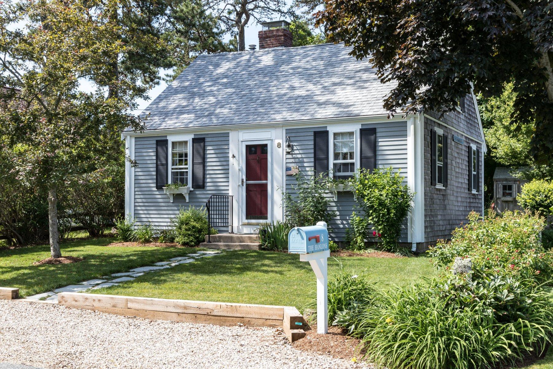 8 Edgewood Road Harwich Port, MA 02646 - Photo 11 of 32 IMG_7982