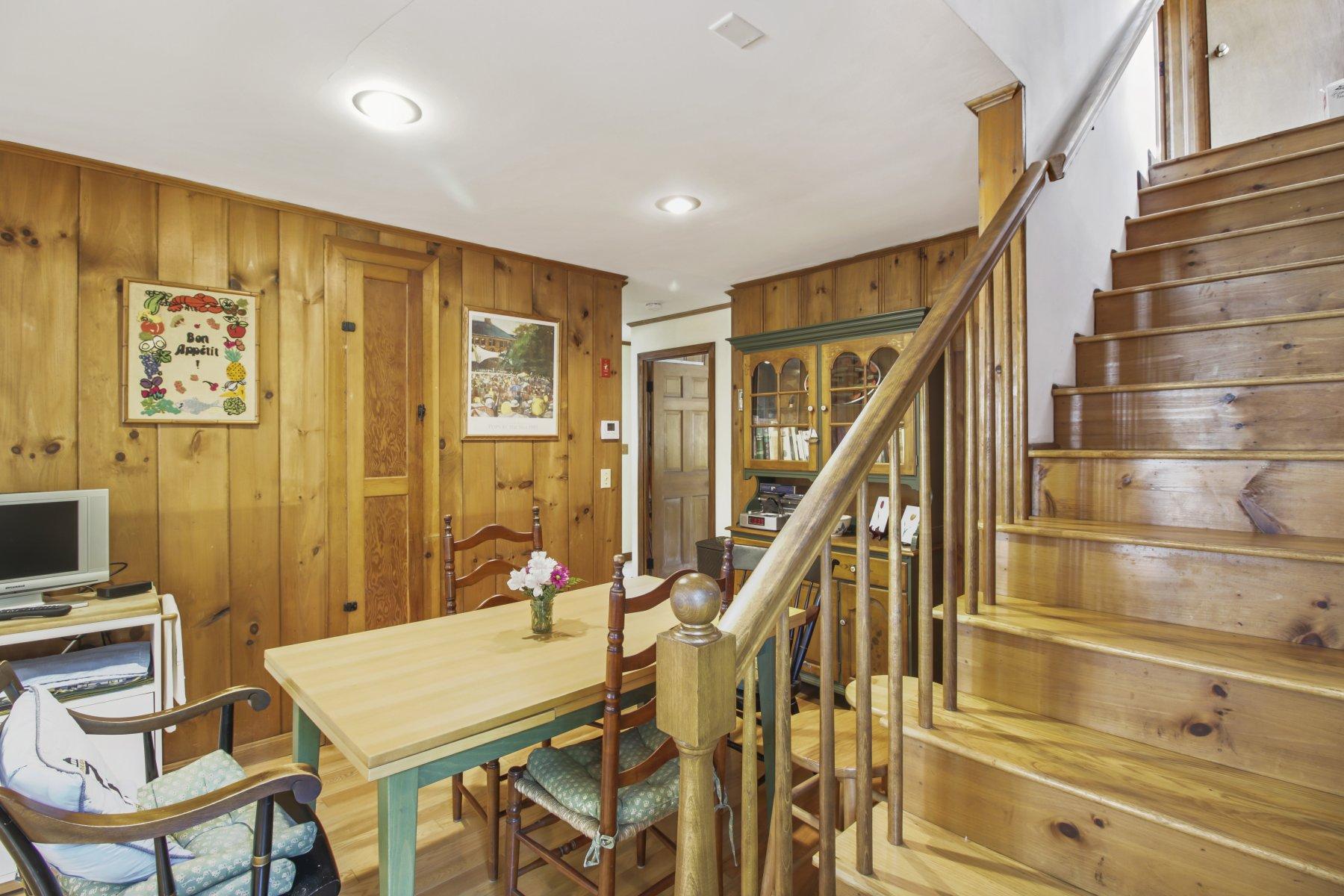8 Edgewood Road Harwich Port, MA 02646 - Photo 13 of 32 IMG_8034a