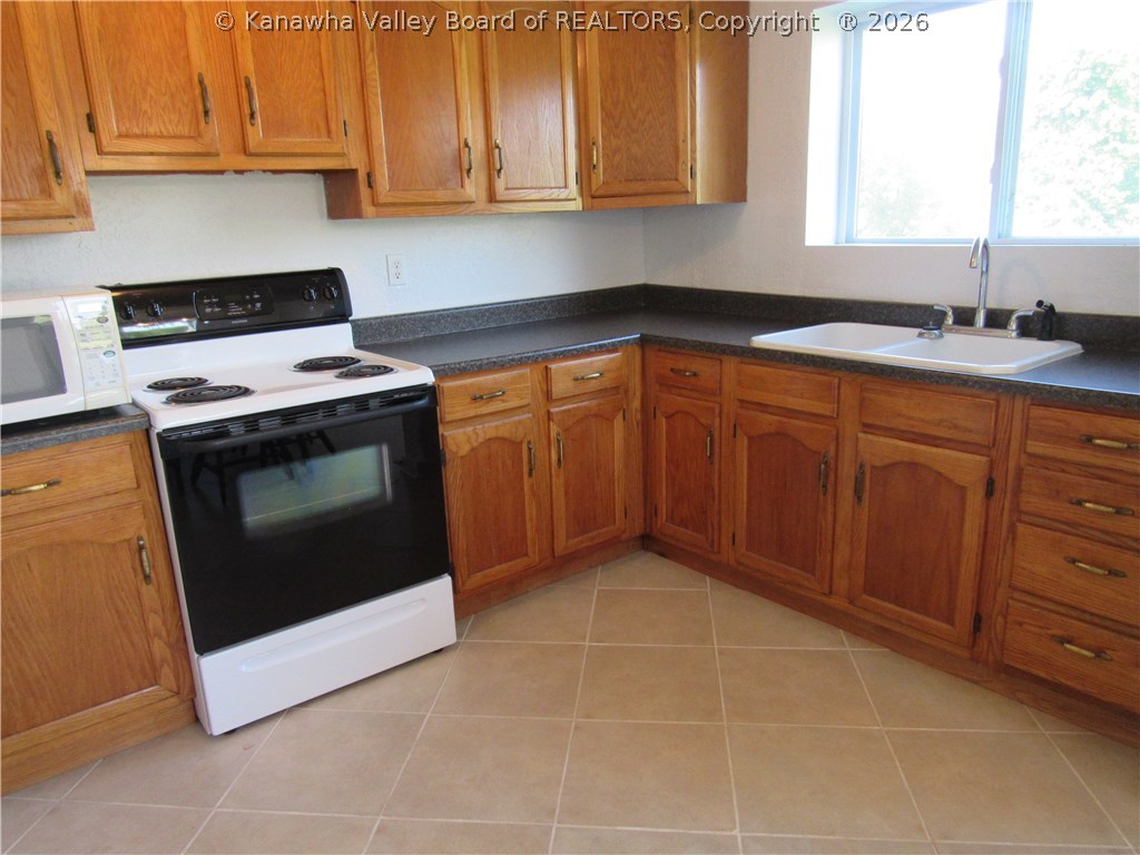 16144 Jerrys Run Road Fraziers Bottom, WV 25082 - Photo 7 of 18 Gallery Image 7