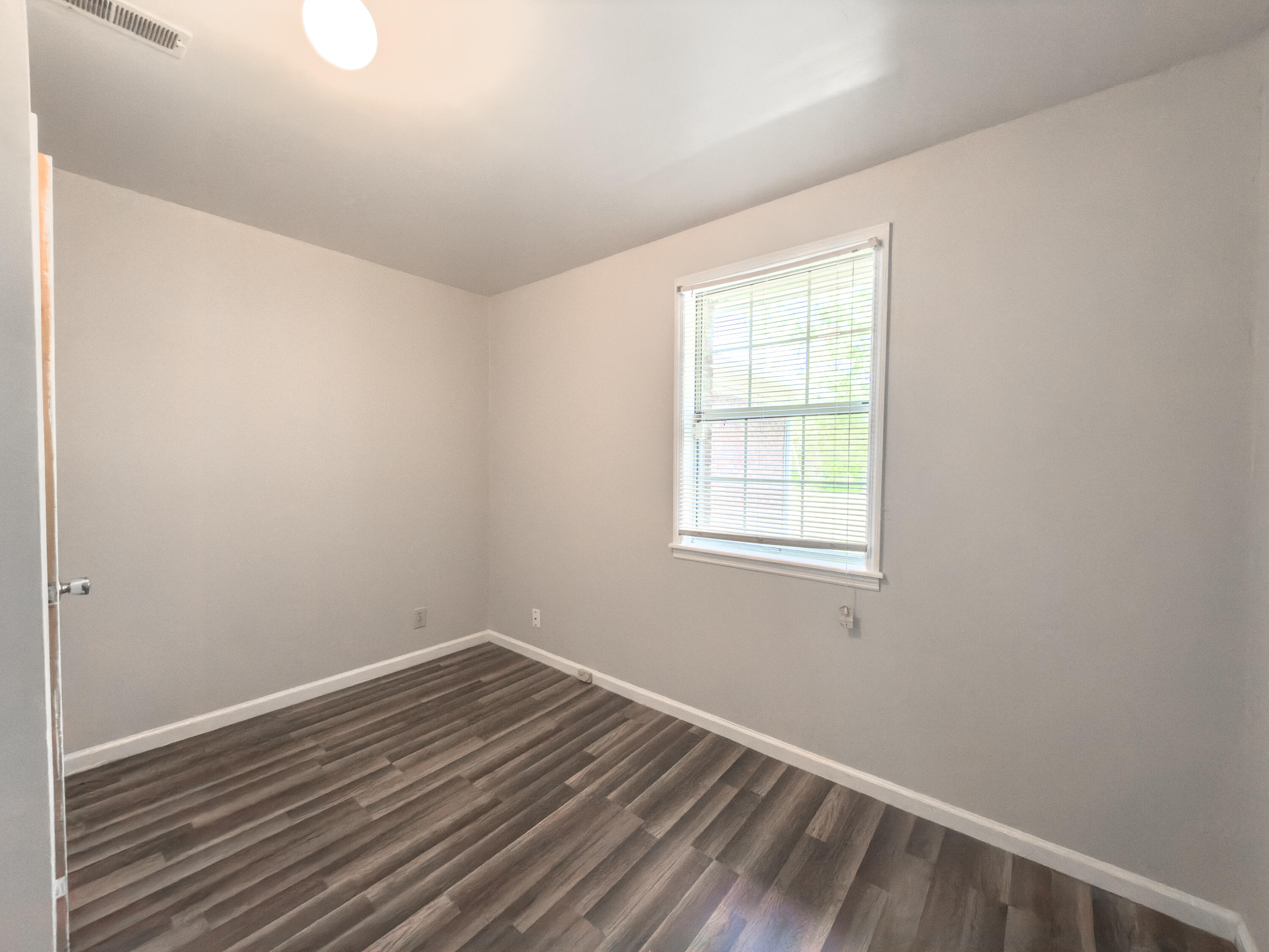 497 Jedburg Road Summerville, SC 29483 - Photo 13 of 30 IMG_1738