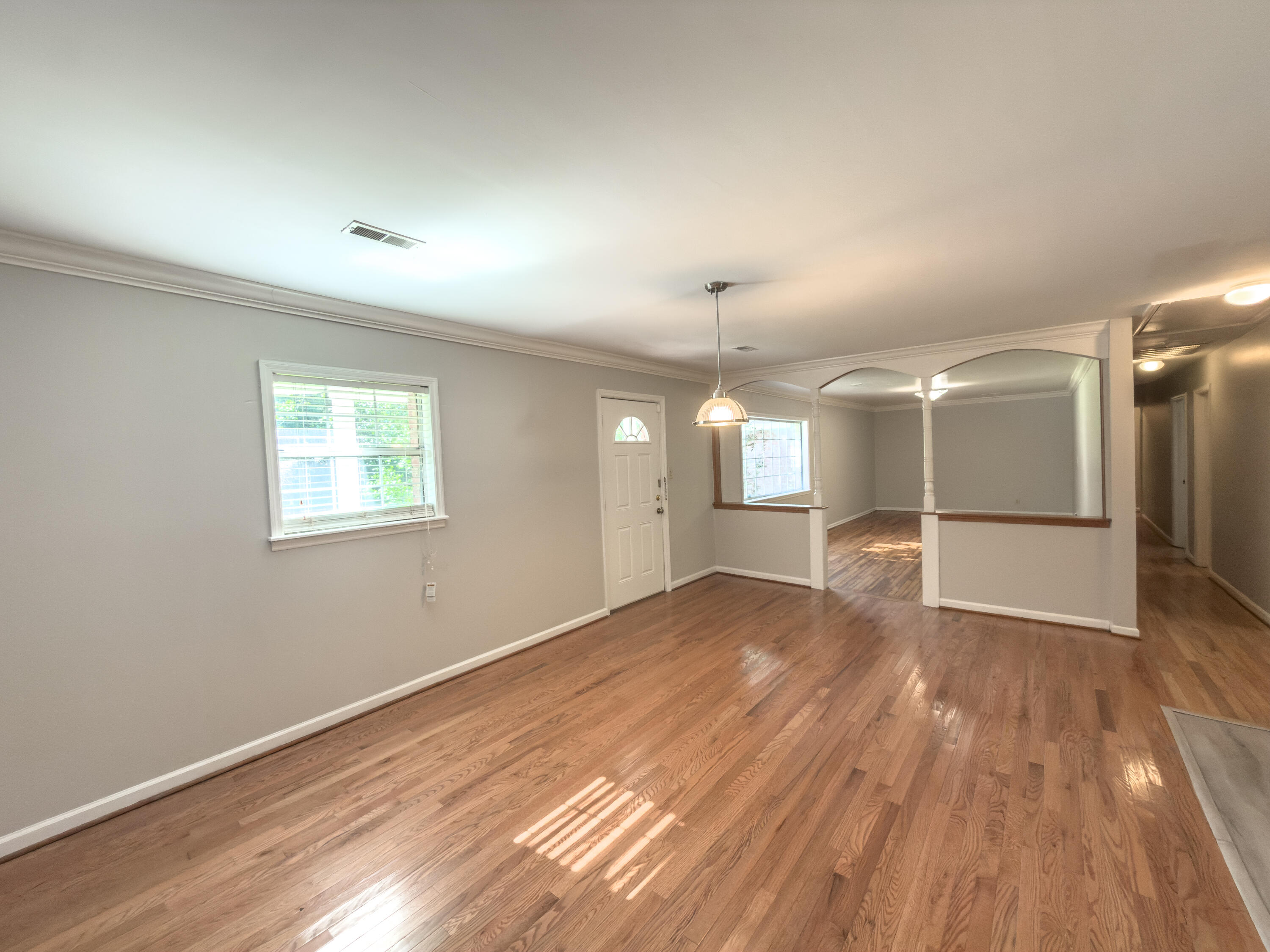 497 Jedburg Road Summerville, SC 29483 - Photo 4 of 30 IMG_1729