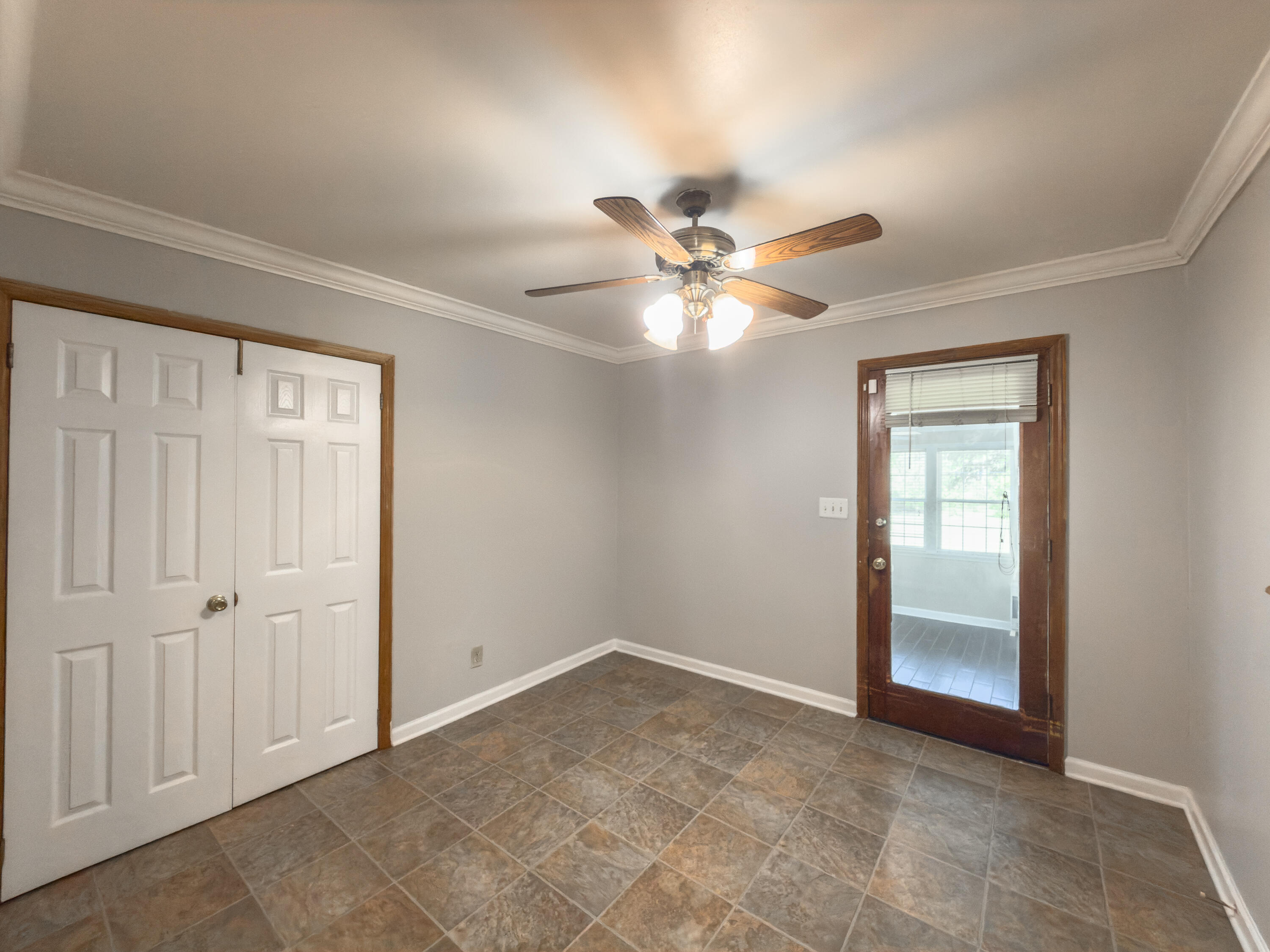 497 Jedburg Road Summerville, SC 29483 - Photo 10 of 30 IMG_1735