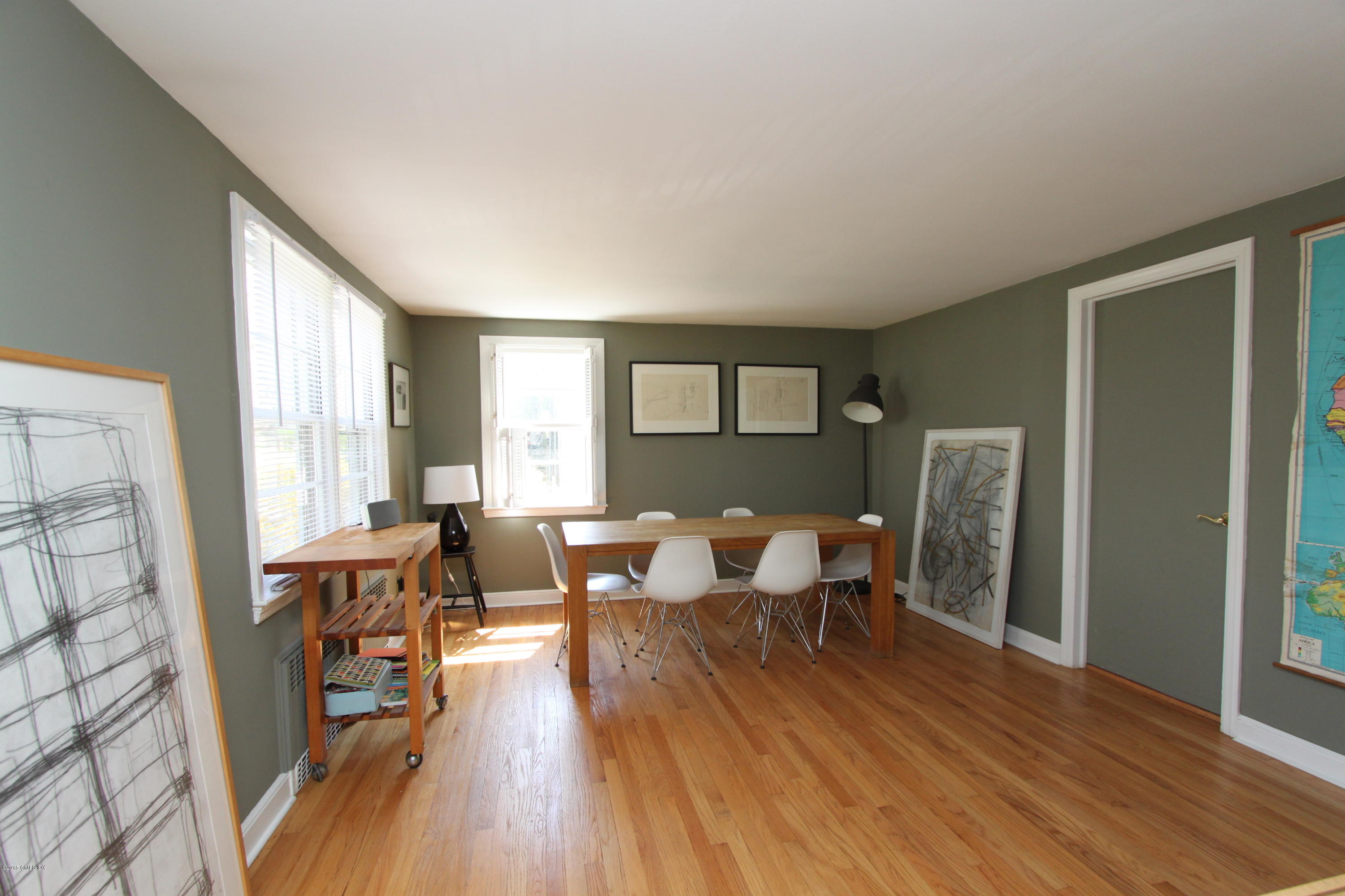 26 Thorn Hill Road Riverside, CT 06878 - Photo 3 of 14 a living room with furniture and wooden floor