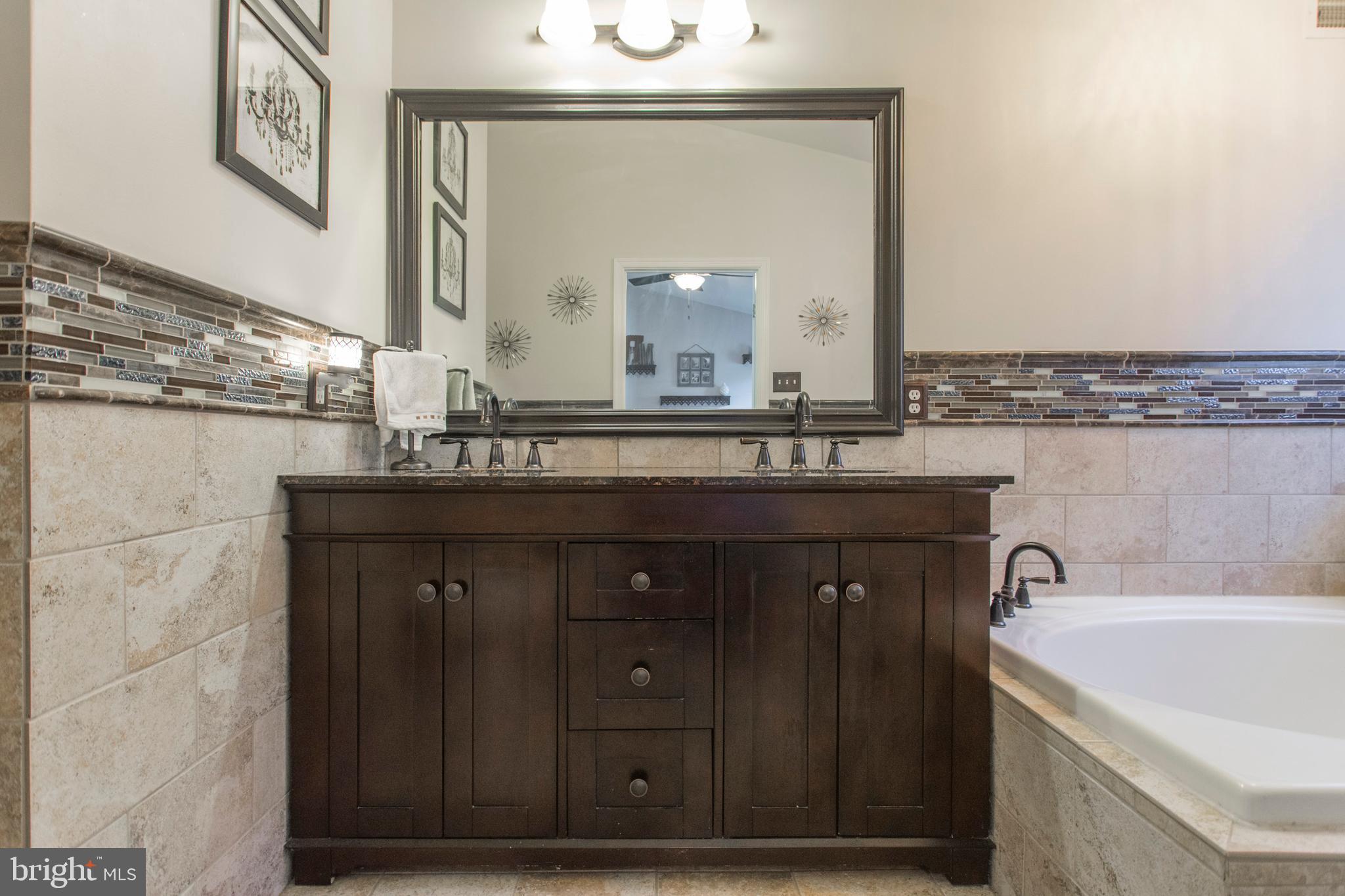 317 Kennard Road Perkasie, PA 18944 - Photo 17 of 26 Master Bath