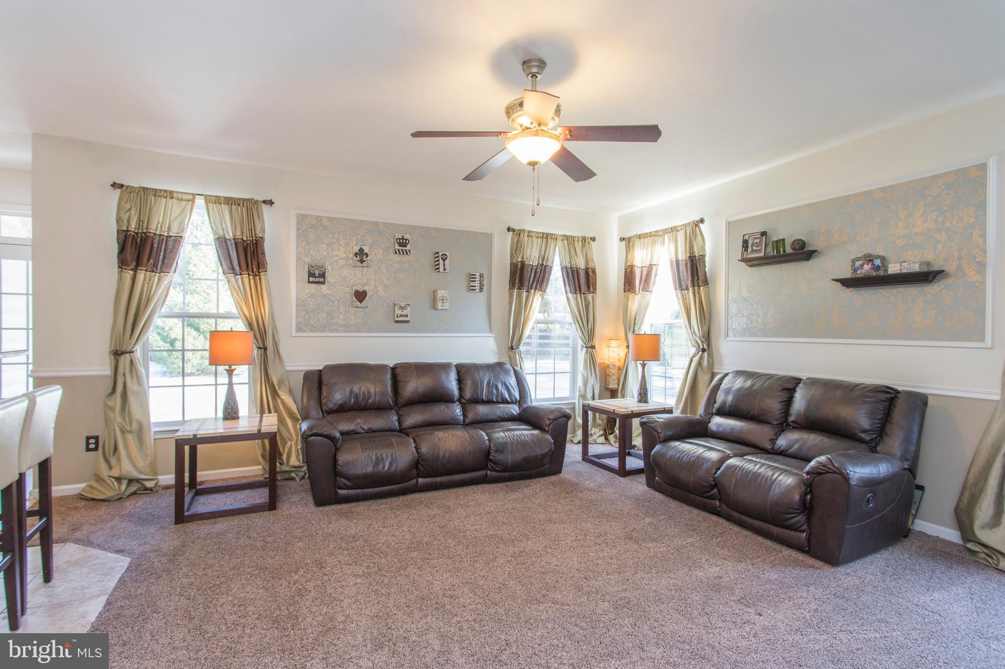 317 Kennard Road Perkasie, PA 18944 - Photo 10 of 26 Den