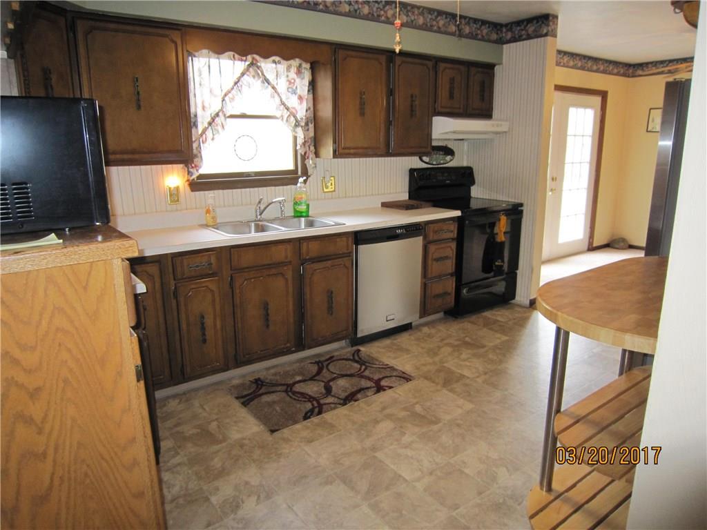 412 Ranch Road Dunbar, PA 15431 - Photo 7 of 14 Kitchen
