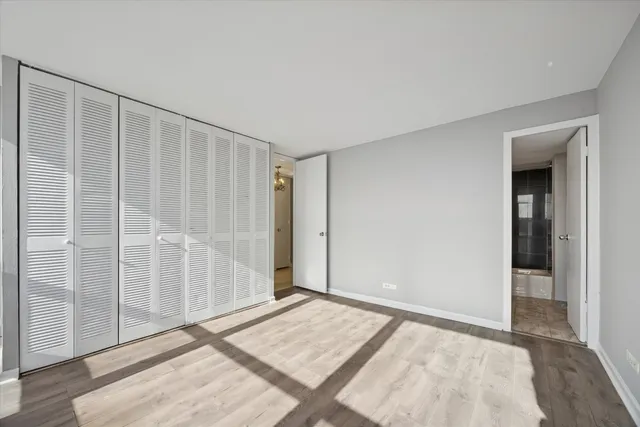 $195,000 | 6730 South South Shore Drive, Unit 1604, Chicago, IL 60649