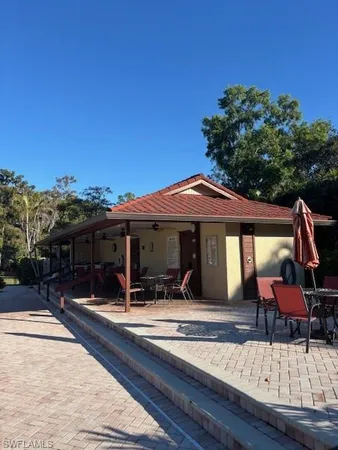 $1,695 | 2093 Pine Isle Lane, Unit 2093, Naples, FL 34112