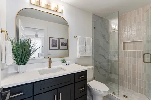 $799,000 | 2206 Clarksville Pike, Nashville, TN 37208