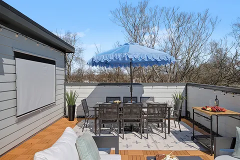 $819,000 | 2206 Clarksville Pike, Nashville, TN 37208