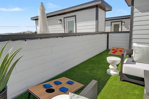 $819,000 | 2206 Clarksville Pike, Nashville, TN 37208